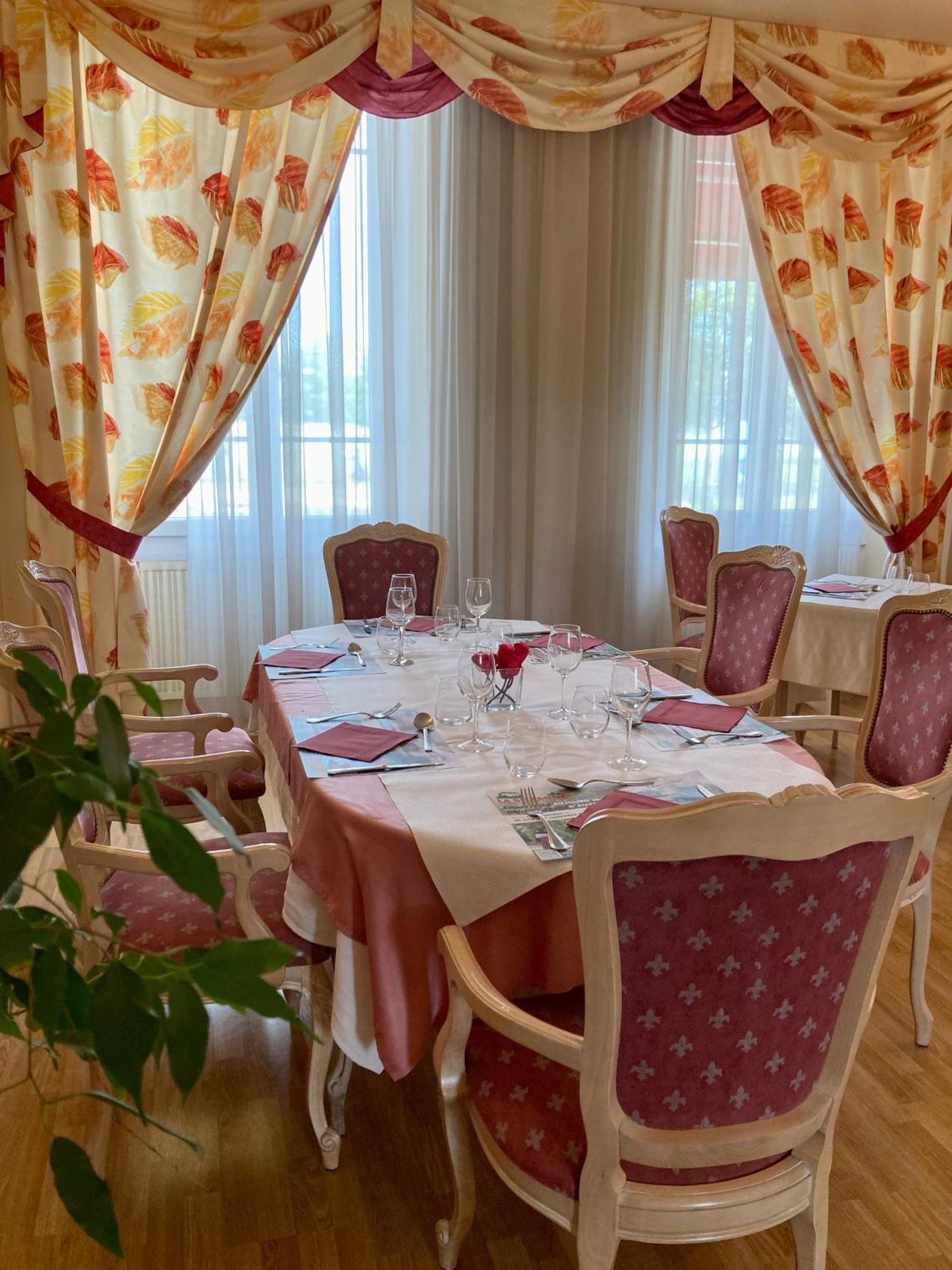 Hotel De Champagne Saint-Dizier