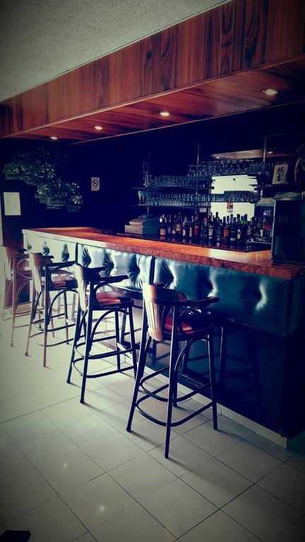 De Champagne Hotel